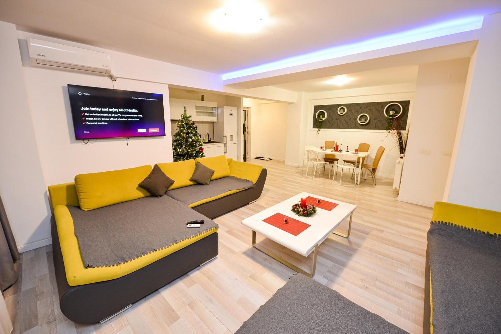 Pierre Cardin Deluxe Apartment With Terrace By Magniflex ブカレスト エクステリア 写真